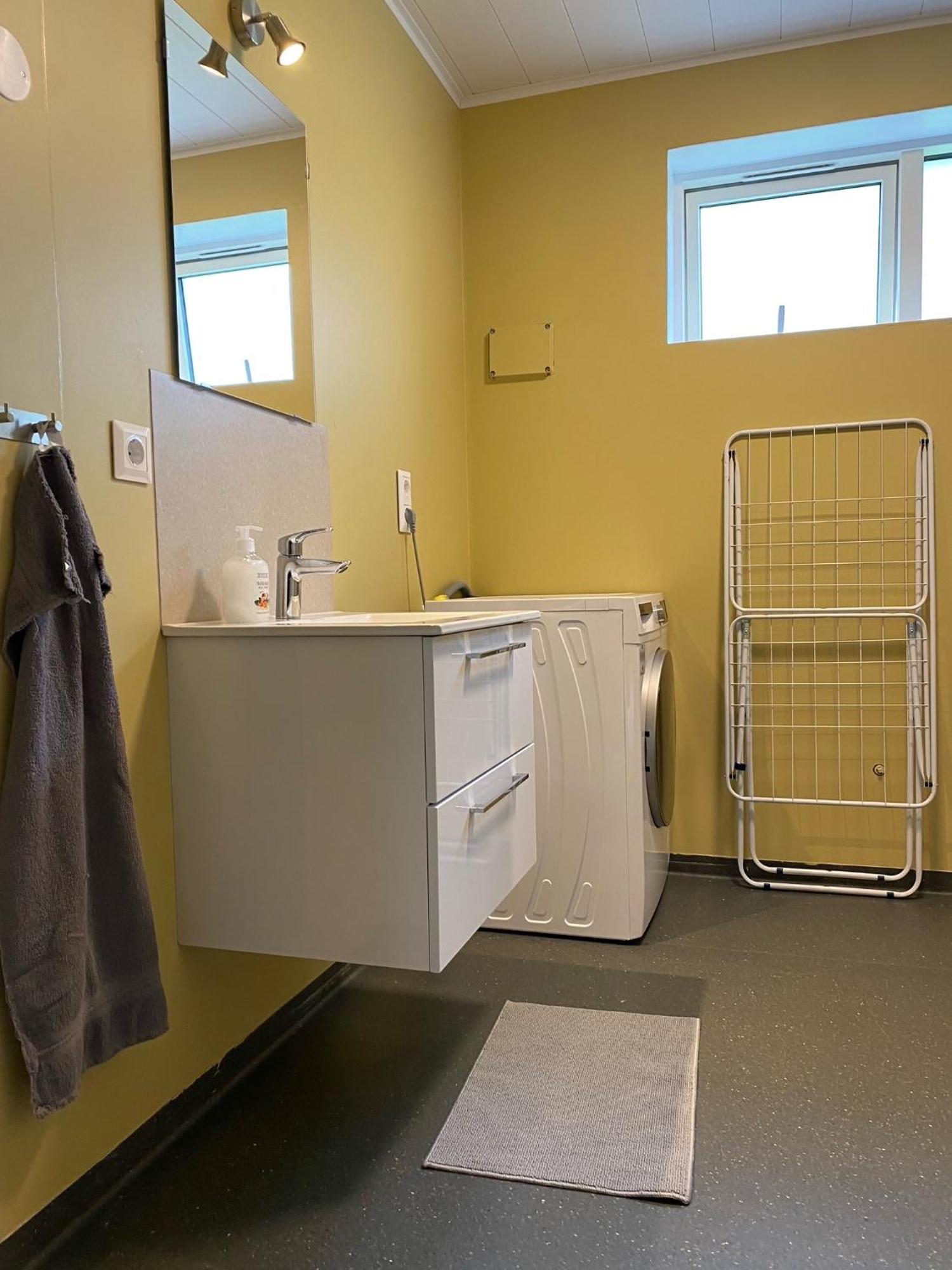 Guesthouse Steinsholt エクステリア 写真