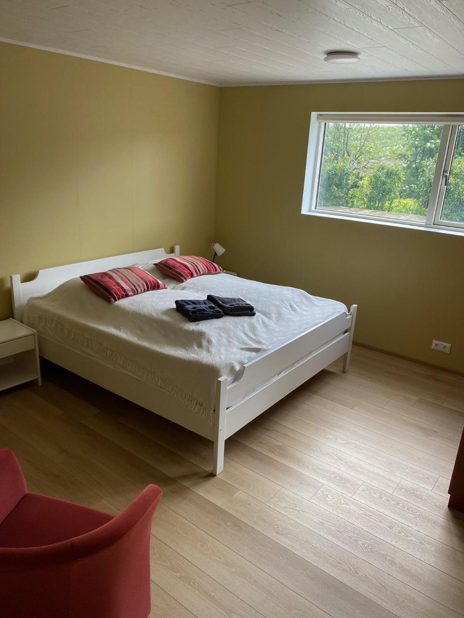 Guesthouse Steinsholt エクステリア 写真